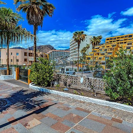 Newly Renovated Studio 2 Min From Playa La Arena Puerto de Santiago  Bagian luar foto